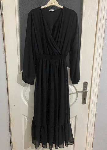 Siyah Uzun Kollu Salaş Uzun Elbise - Görsel 3