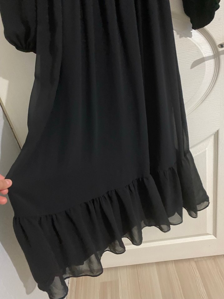 Siyah Uzun Kollu Salaş Uzun Elbise - Görsel 2