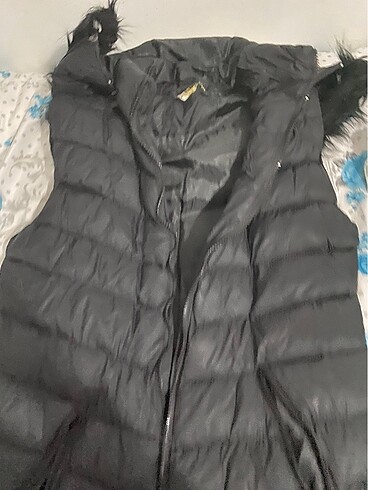 s Beden siyah Renk ŞİŞME UZUN YELEK
