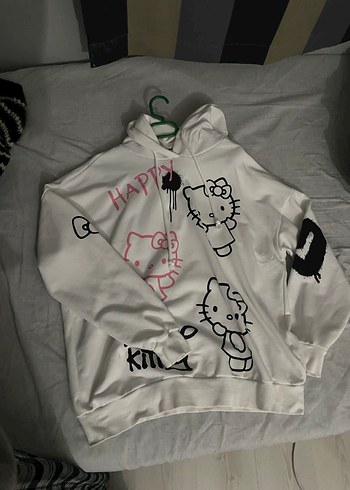 Hello kitty sweatshirt