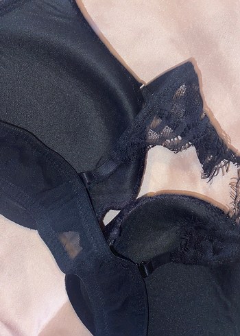 Siyah kadife Dantelli  Sütyen - Görsel 4