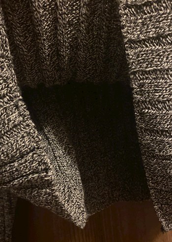 Gri Kadın Boğazlı Örgü Crop Kazak - Görsel 3