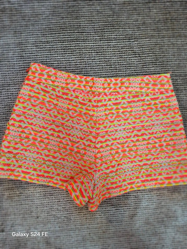 ZARA ÇOCUK ŞORT - Görsel 2