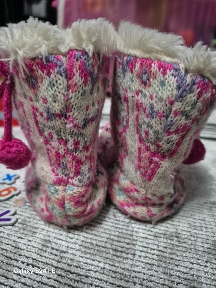 Accesorize Desenli Pembe Örgü Kız Çocuk Ev Botu - Görsel 4