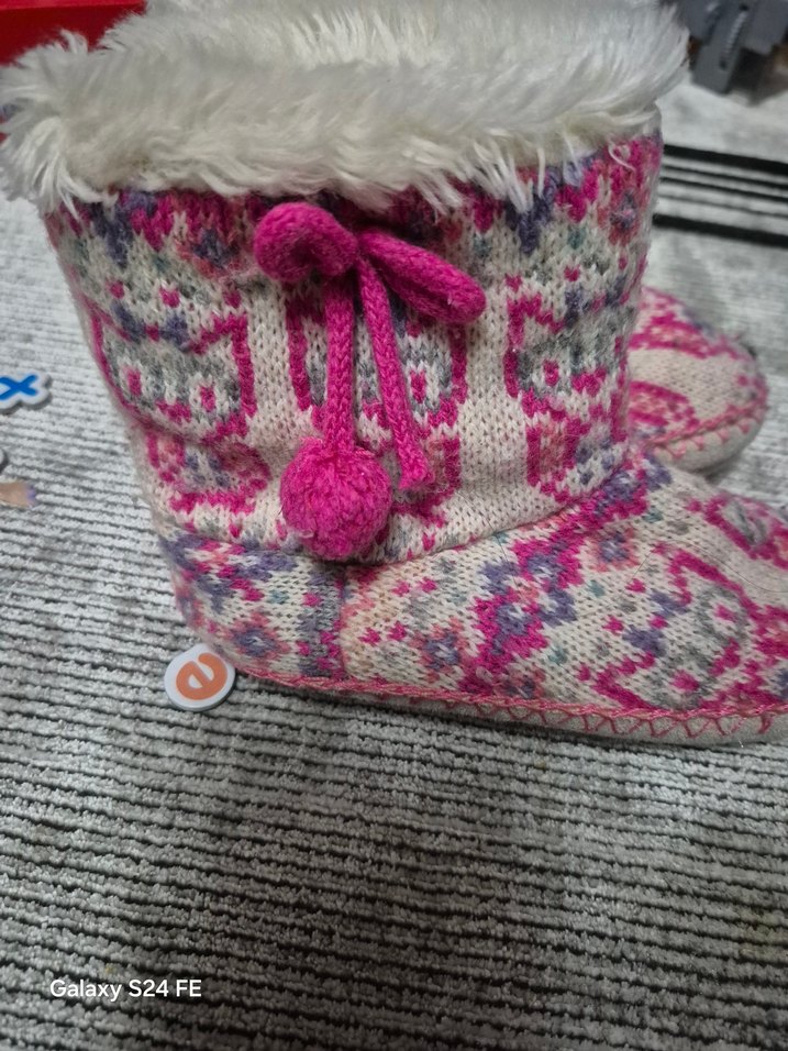 Accesorize Desenli Pembe Örgü Kız Çocuk Ev Botu - Görsel 5