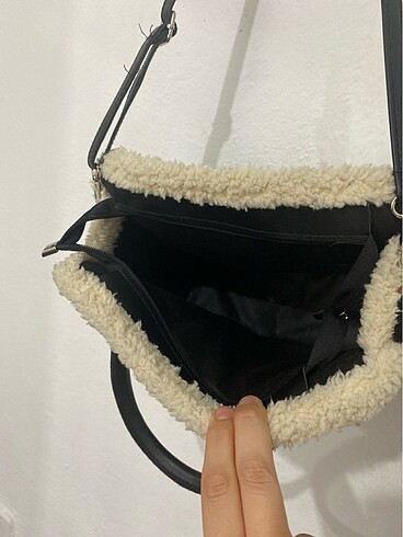 Kürk detaylı çanta - Görsel 4