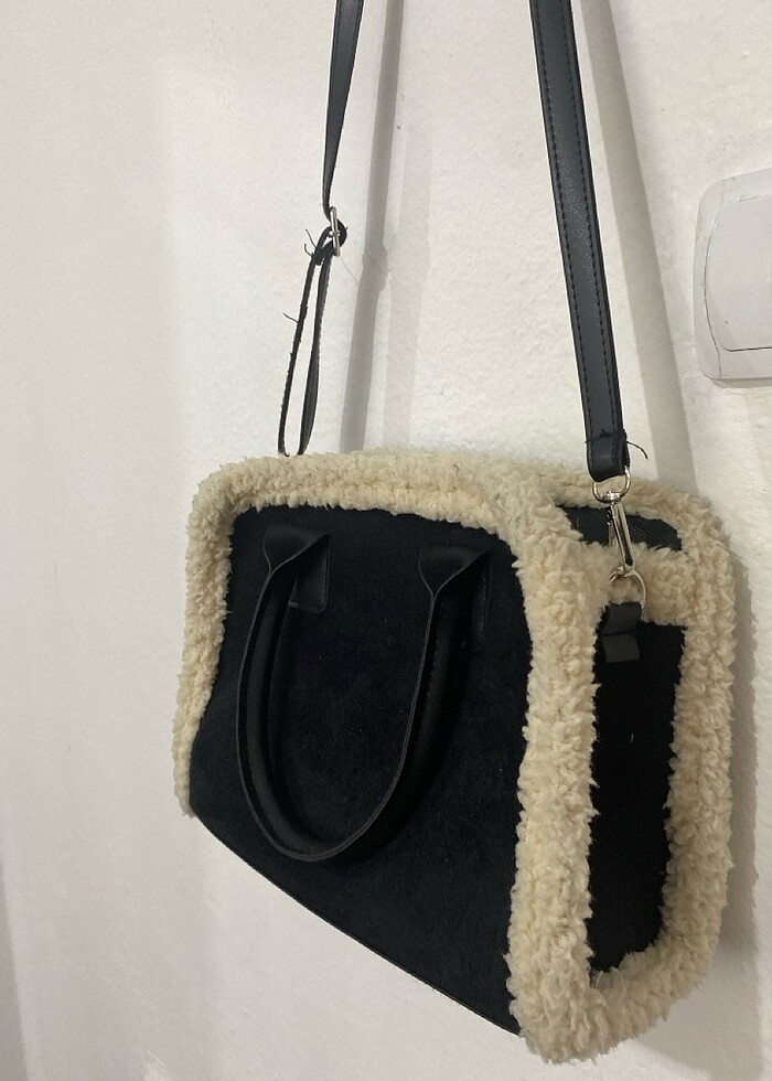Kürk detaylı çanta - Görsel 3