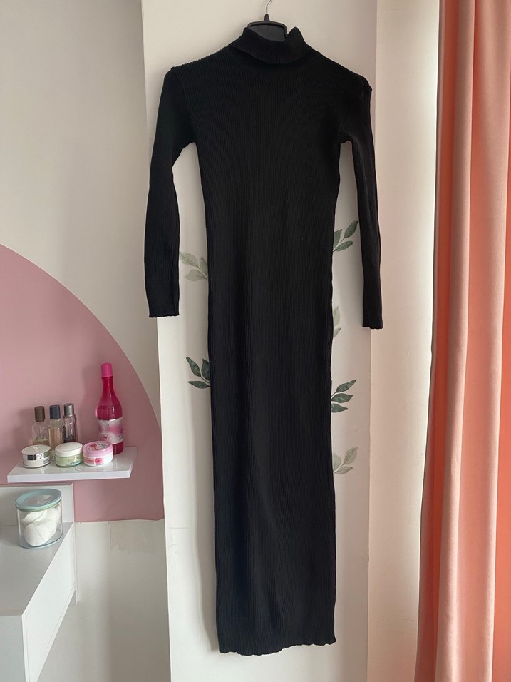 Uzun Siyah  triko Elbise - Görsel 3