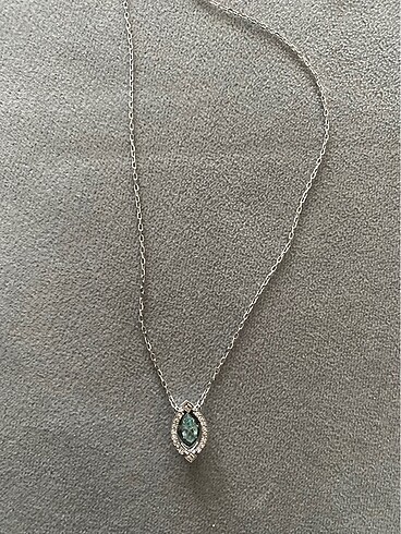  Beden çeşitli Renk Swarovski kolye