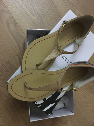 Nine west sandalet