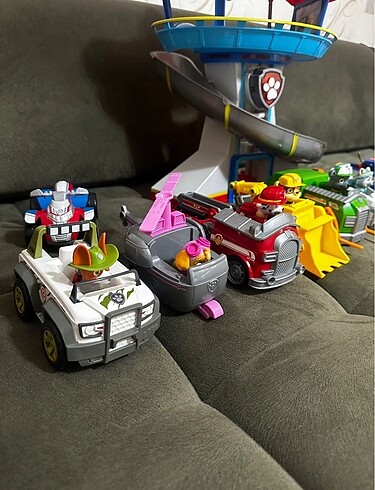  Beden Paw Patrol Gözetleme Kulesi ve Araçları