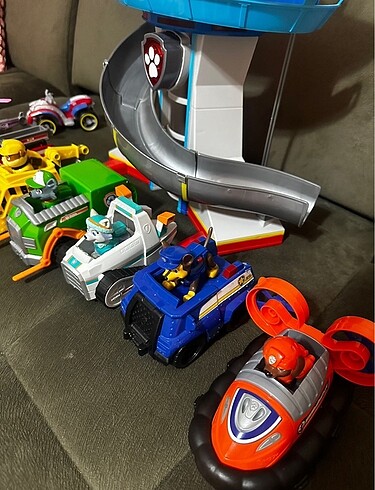  Beden Renk Paw Patrol Gözetleme Kulesi ve Araçları