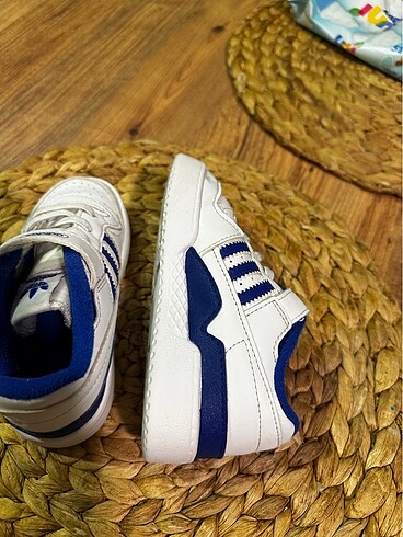 26 Beden beyaz Renk Adidas Forum Low 26,5 (Orjinal)