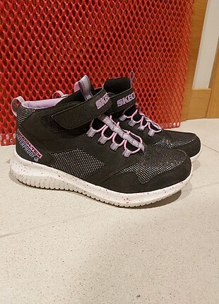Sketchers Yeni Waterproof Bot