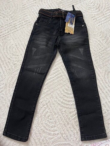 Yeni kot pantolon