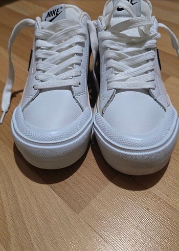 36 Beden beyaz Renk Nike spor ayakkabı