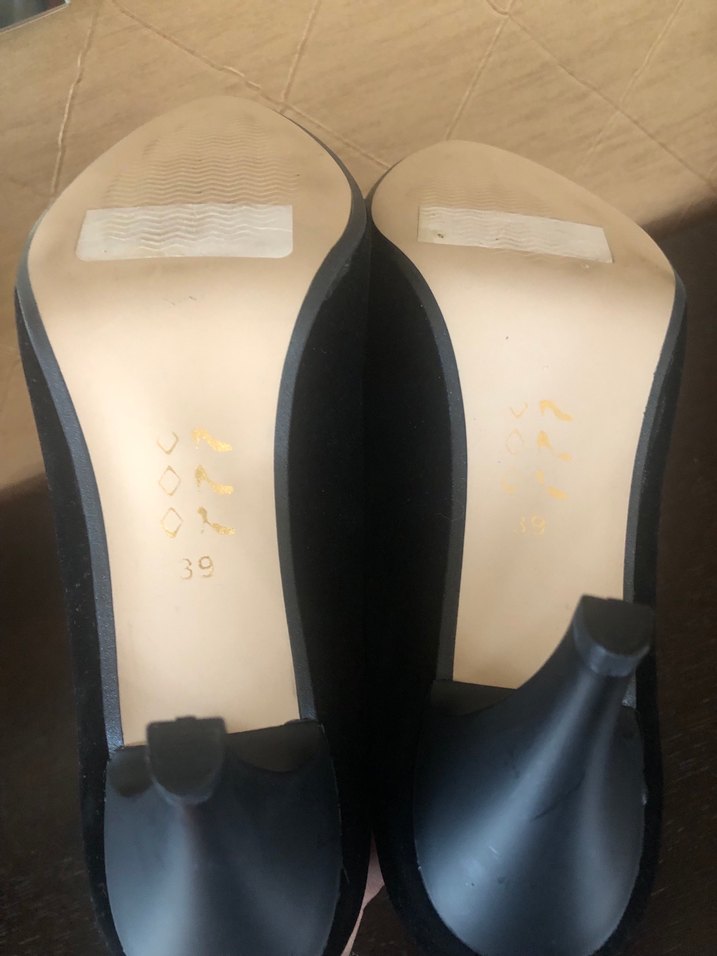 Siyah Süet Fiyonklu Kadın Topuklu Ayakkabı - Görsel 5