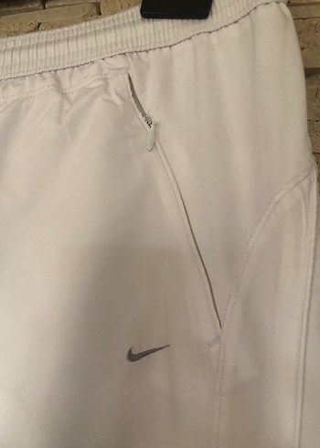 Kadın Beyaz Geniş Kesim Spor Eşofman - Görsel 3