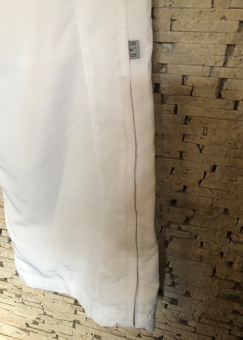 Kadın Beyaz Geniş Kesim Spor Eşofman - Görsel 2