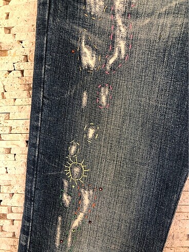 28 Beden Mavi jeans