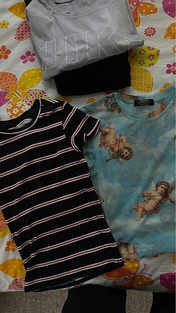 Bershka Pull & Bear Tişört T-Shirt