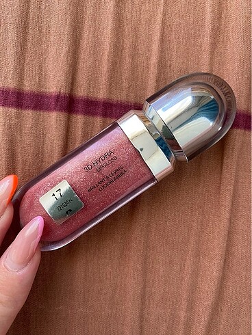 Kiko Kiko Gloss 17 Hydra Gloss 3D