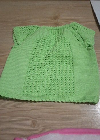 Kız Çocuk Yeşil Örgü Kolsuz Hırka - Görsel 2