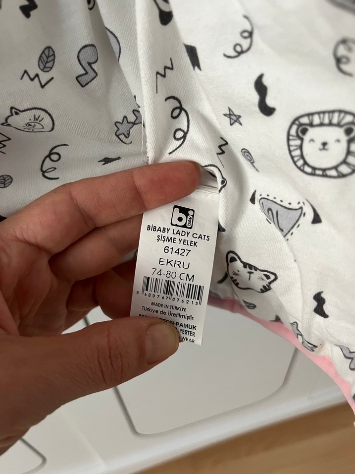 Kız Çocuk Beyaz Kapitone Fermuarlı Yelek - Görsel 3