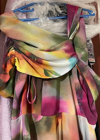 Bohem Tarzda Çok Renkli Uzun Drapeli Elbise - Görsel 3