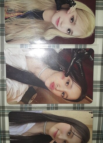 hiyyih photocard