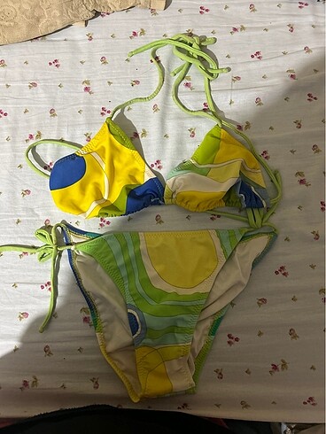 Bikini bikini