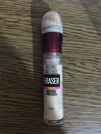 Maybelline göz altı kapatıcısı 
