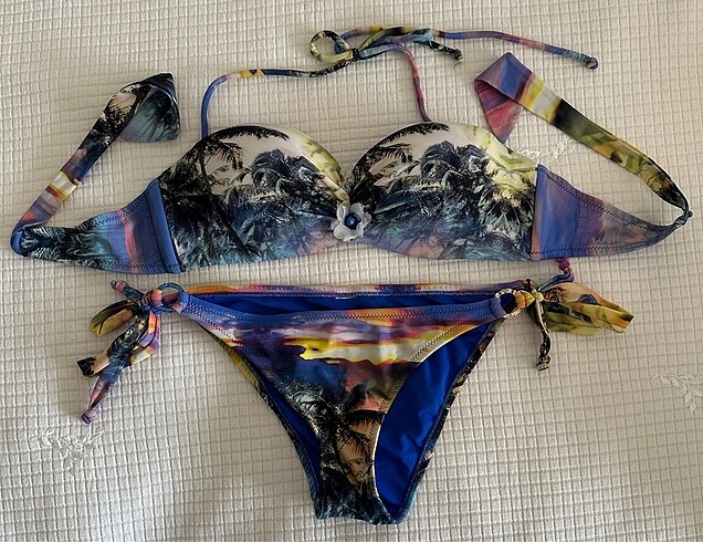 Kom bikini