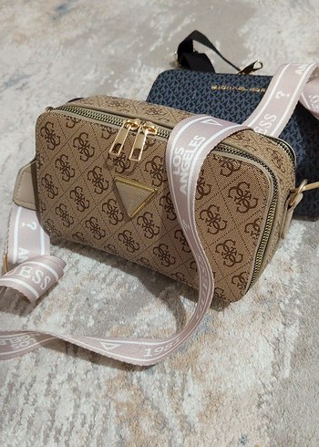 Zara Baskılı Kahverengi Askılı Kadın Çanta