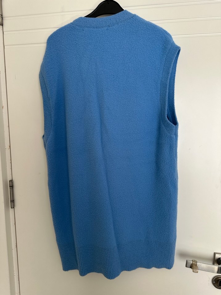 Zara düğmeli süveter yelek - Görsel 3