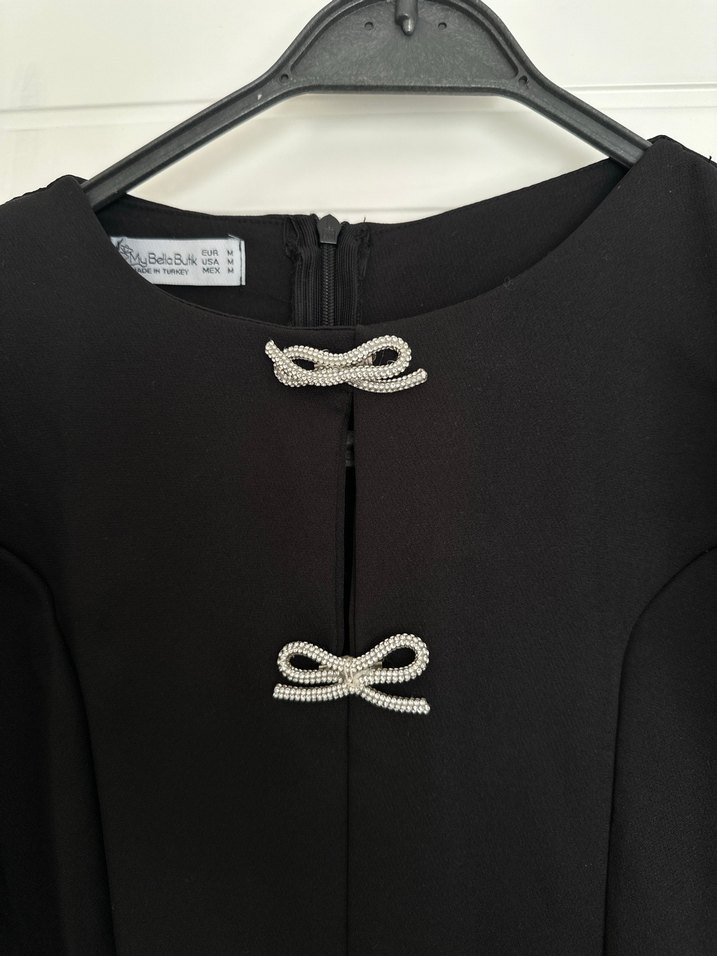 Siyah Kısa Kollu elbise - Görsel 3