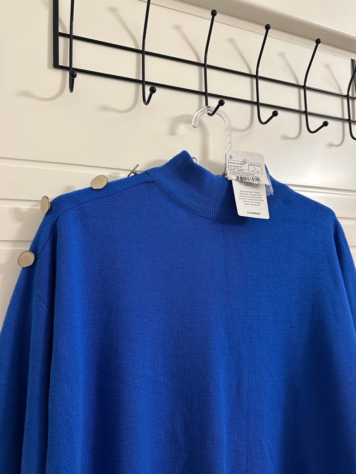 Etiketli triko elbise - Görsel 2