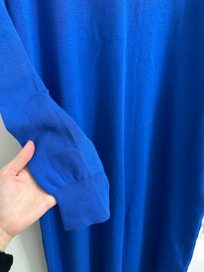 Etiketli triko elbise - Görsel 3