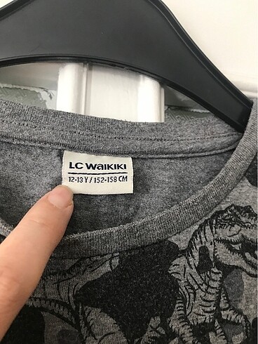12-13 Yaş Beden Lcwaikiki erkek çocuk tshirt