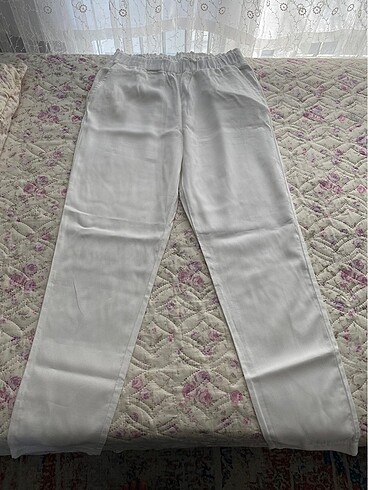 Beyaz pantolon - Görsel 2