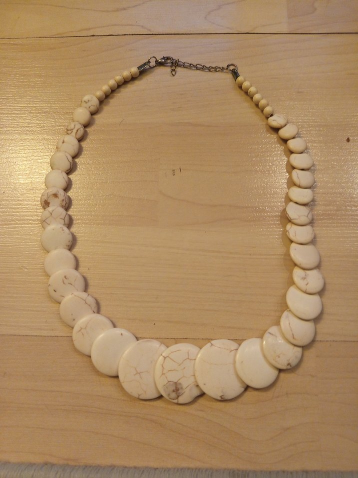 Beyaz Boncuklu Bohem Kadın Kolye - Görsel 2