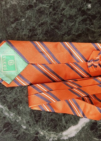 Parlak Turuncu Çizgili Erkek Kravat - Görsel 3