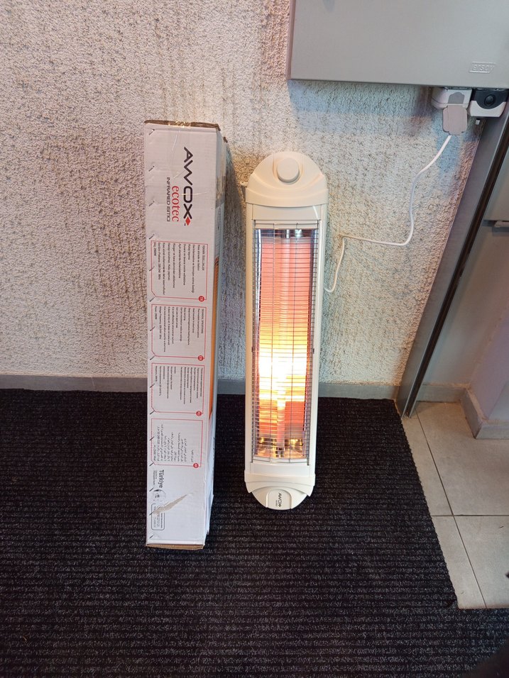 Beyaz Dikey Elektrikli Isıtıcı - Görsel 4