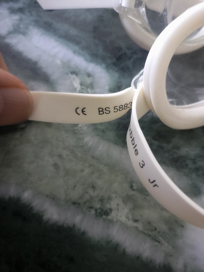 Mavi Elastik Yüzücü Gözlüğü ve Gri Bone Seti - Görsel 5