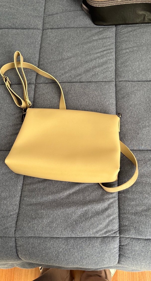 Sarı Deri Tokalı Kadın Çanta - Görsel 2
