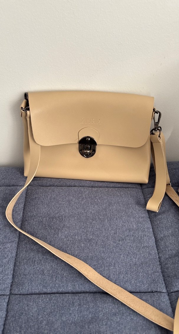 Sarı Deri Tokalı Kadın Çanta - Görsel 3