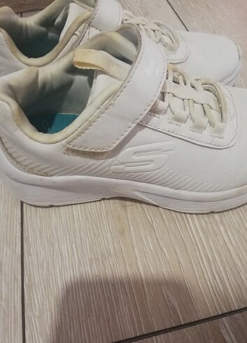 29 Beden beyaz Renk Skechers kız çocuk spor ayakkabı 
