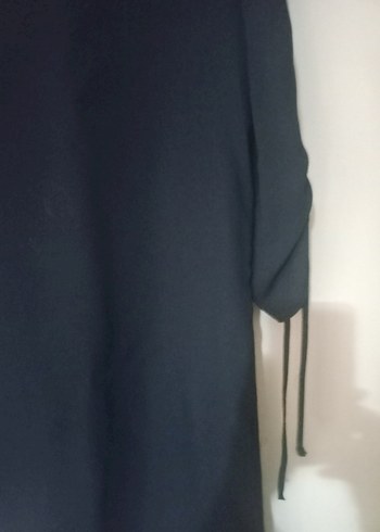 V Yaka lacivert elbise - Görsel 3