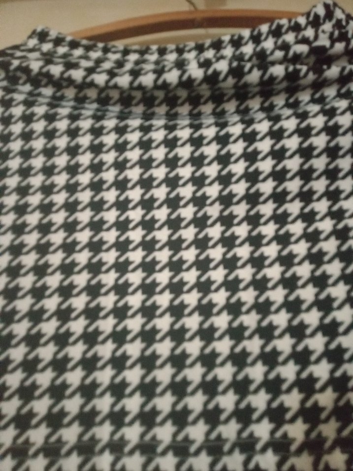 Gri Desenli Kadın Mini Etek - Görsel 2