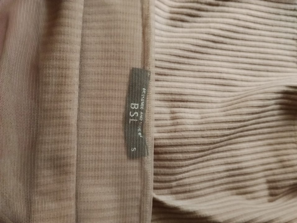 Bej Pilili Uzun Kollu Yüksek Yaka Bluz - Görsel 4